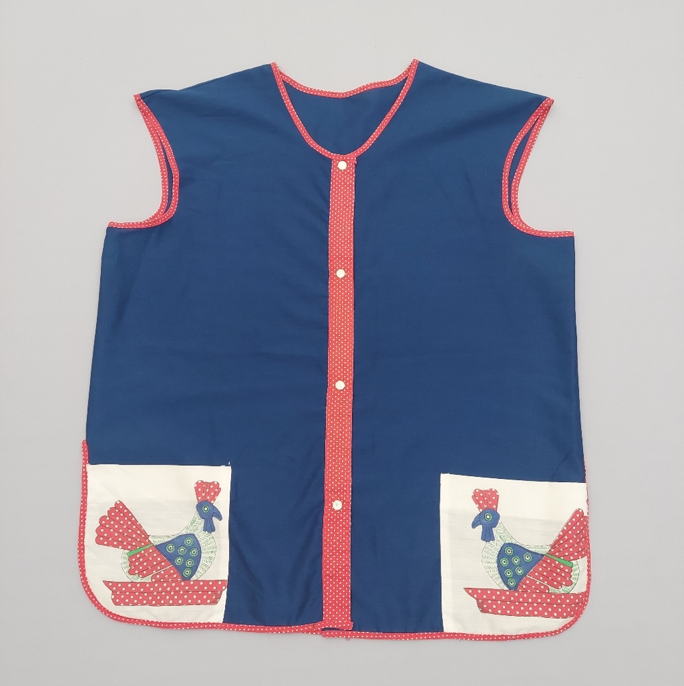 Vintage Sleeveless Smock Size XL Snap Front with Chicken Pockets